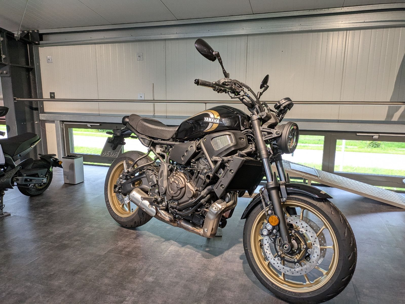 Yamaha XSR700