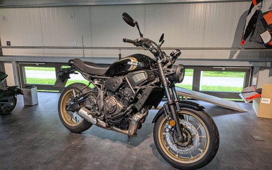 Gebrauchtmotorrad Yamaha XSR700 - Bild 9