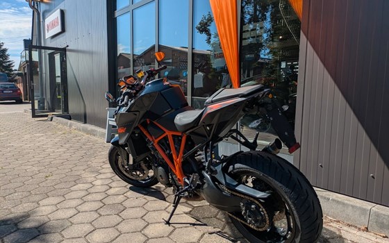 Gebrauchtmotorrad KTM 1290 Super Duke R - Bild 4