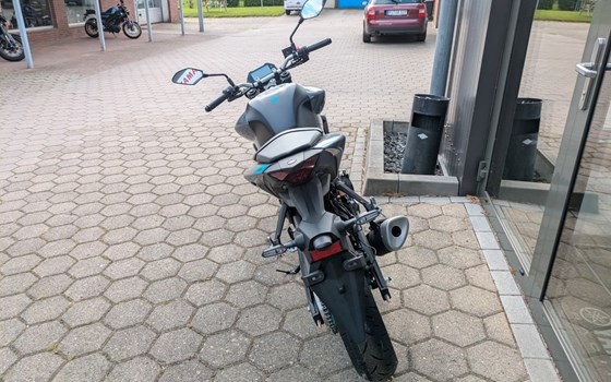 Gebrauchtmotorrad Yamaha MT-03 - Bild 4