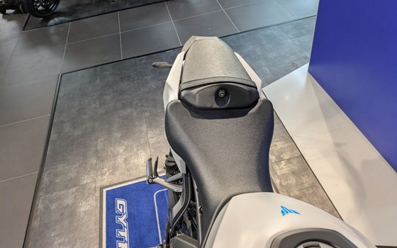 Gebrauchtmotorrad Yamaha MT-09 - Bild 10