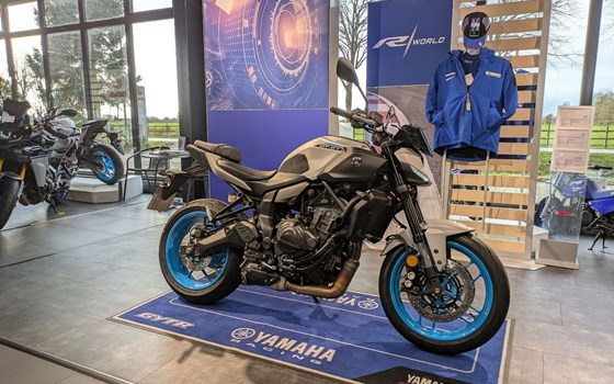 Gebrauchtmotorrad Yamaha MT-07 - Bild 1