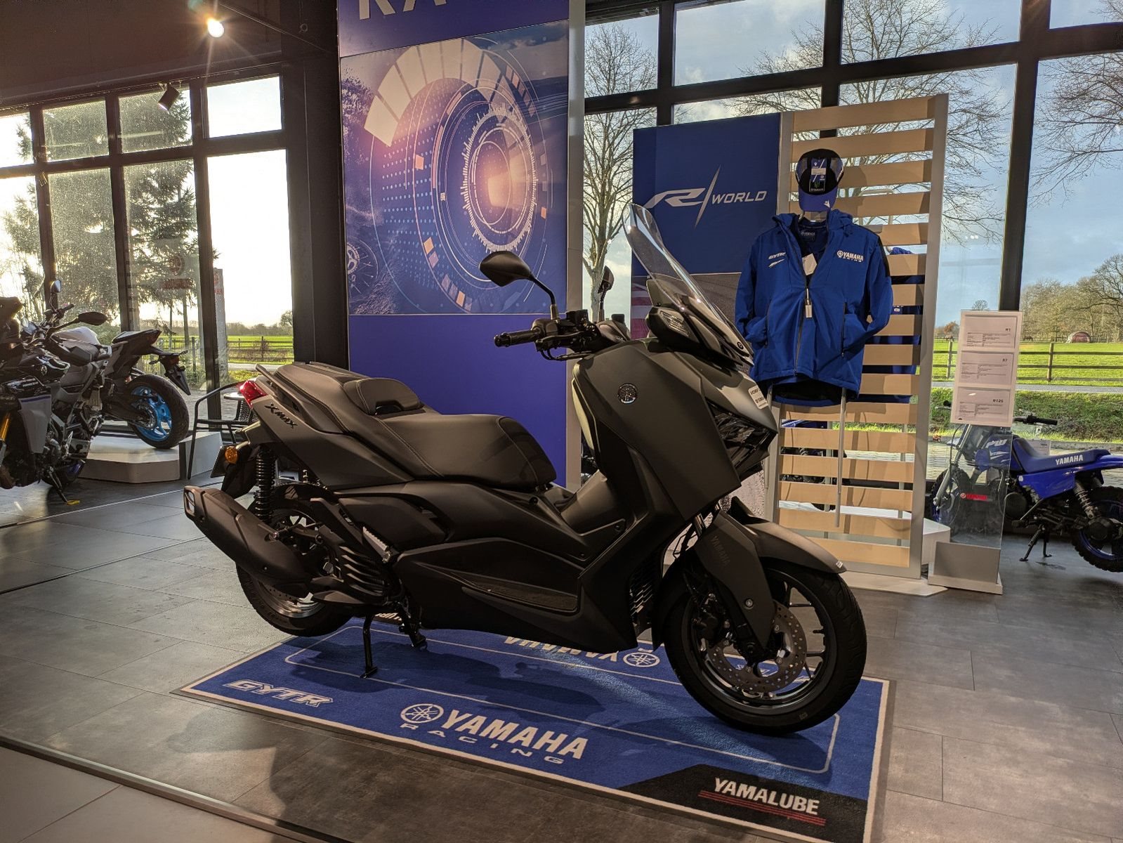 Yamaha XMAX 125