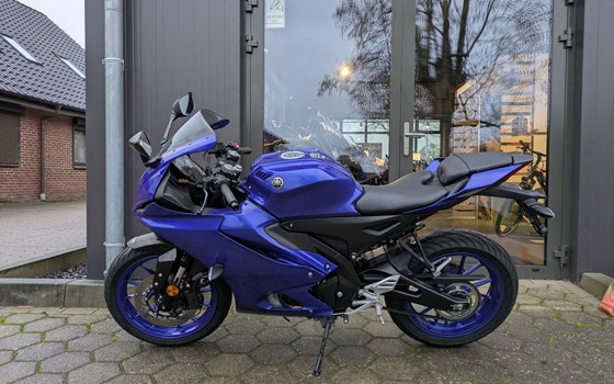 Gebrauchtmotorrad Yamaha R125 - Bild 2
