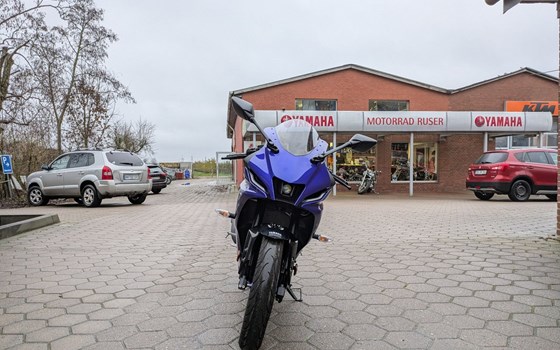 Gebrauchtmotorrad Yamaha R125 - Bild 8