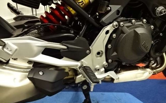 Gebrauchtmotorrad BMW F 900 R - Bild 6