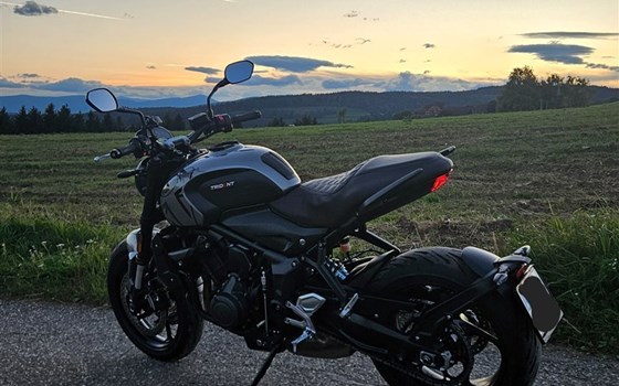 Gebrauchtmotorrad Triumph Trident 660 - Bild 1
