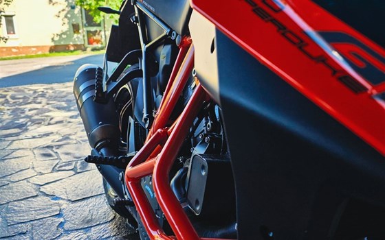 Gebrauchtmotorrad KTM 1290 Super Duke GT - Bild 4