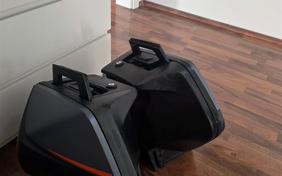 Gebrauchtmotorrad KTM 1290 Super Duke GT - Bild 8