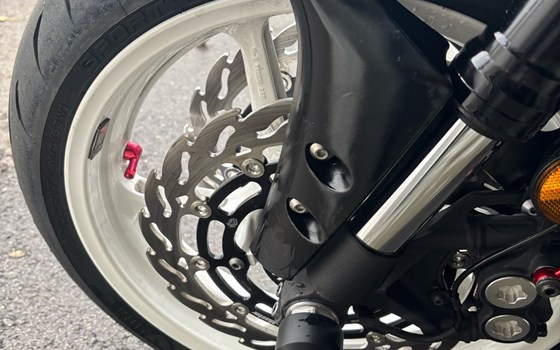 Gebrauchtmotorrad Yamaha MT-10 - Bild 7