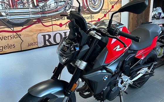 Gebrauchtmotorrad BMW F 900 R - Bild 3