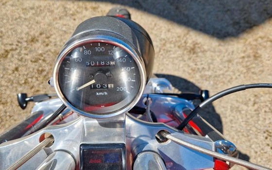 Gebrauchtmotorrad Suzuki Intruder VS 1400 - Bild 12