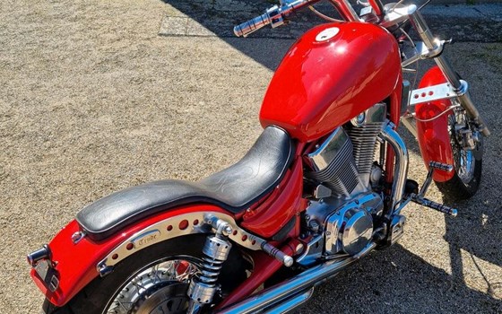 Gebrauchtmotorrad Suzuki Intruder VS 1400 - Bild 9