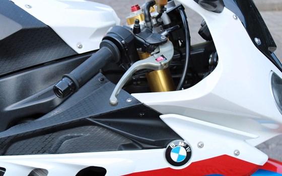 Gebrauchtmotorrad BMW S 1000 RR - Bild 9
