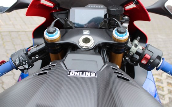 Gebrauchtmotorrad Honda CBR1000RR-R Fireblade SP - Bild 16