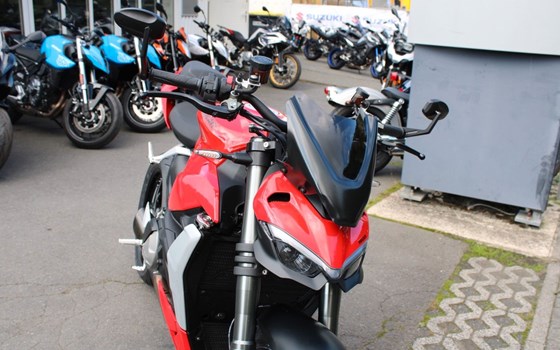 Gebrauchtmotorrad Ducati Streetfighter V2 - Bild 10