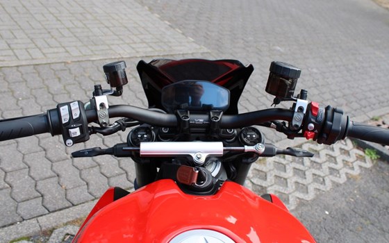 Gebrauchtmotorrad Ducati Streetfighter V2 - Bild 13