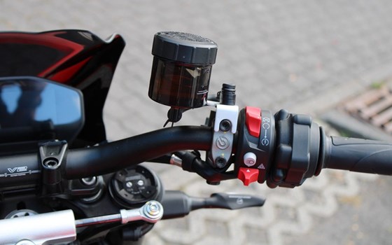 Gebrauchtmotorrad Ducati Streetfighter V2 - Bild 15