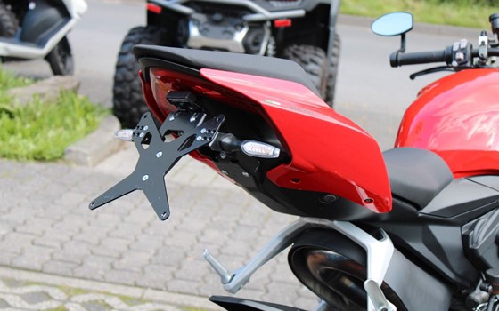 Gebrauchtmotorrad Ducati Streetfighter V2 - Bild 5