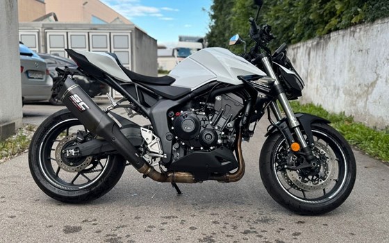 Gebrauchtmotorrad Honda CB1000 Hornet - Bild 1