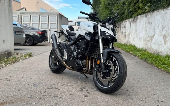 Gebrauchtmotorrad Honda CB1000 Hornet - Bild 2