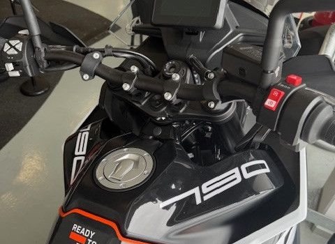 Neufahrzeug KTM 790 Adventure - Bild 3