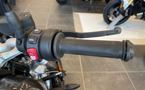 Gebrauchtmotorrad BMW R nineT Pure - Bild 12
