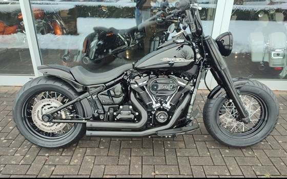 Gebrauchtmotorrad Harley-Davidson Softail Heritage Classic 114 FLHCS - Bild 1