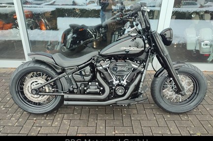 Harley-Davidson Softail Heritage Classic 114 FLHCS