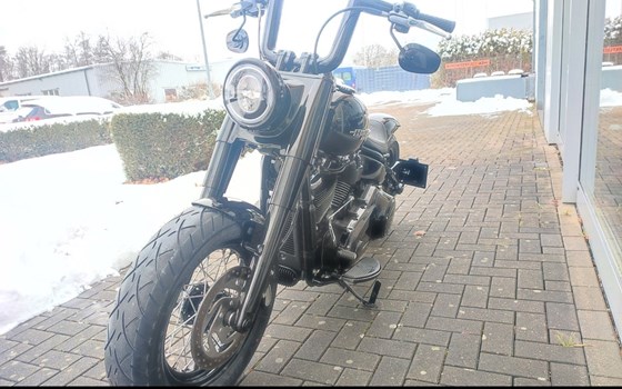 Gebrauchtmotorrad Harley-Davidson Softail Heritage Classic 114 FLHCS - Bild 4