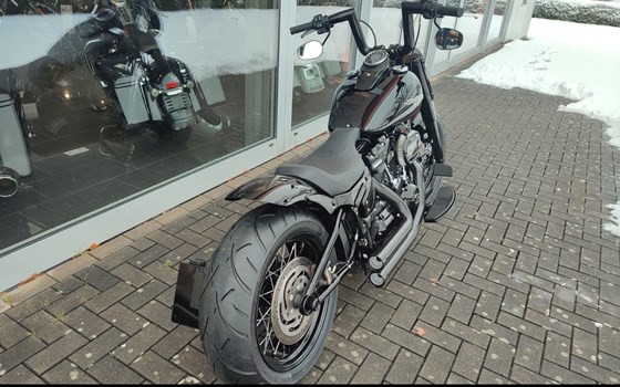 Gebrauchtmotorrad Harley-Davidson Softail Heritage Classic 114 FLHCS - Bild 5