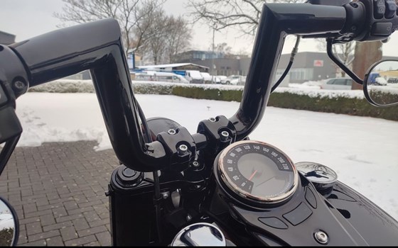 Gebrauchtmotorrad Harley-Davidson Softail Heritage Classic 114 FLHCS - Bild 7