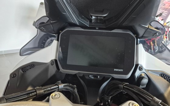 Gebrauchtmotorrad Ducati Multistrada V4 RS - Bild 21