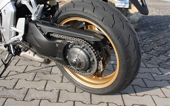 Gebrauchtmotorrad Honda CB 1000 R - Bild 17