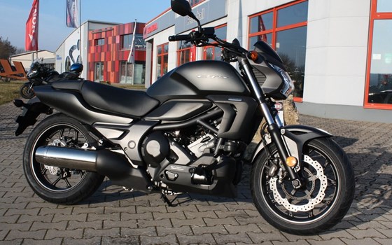 Gebrauchtmotorrad Honda CTX 700 - Bild 6