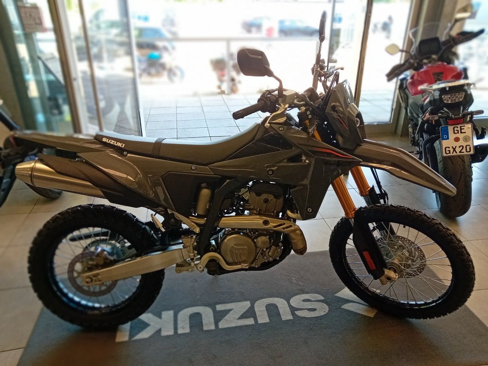 Suzuki DR-Z4S