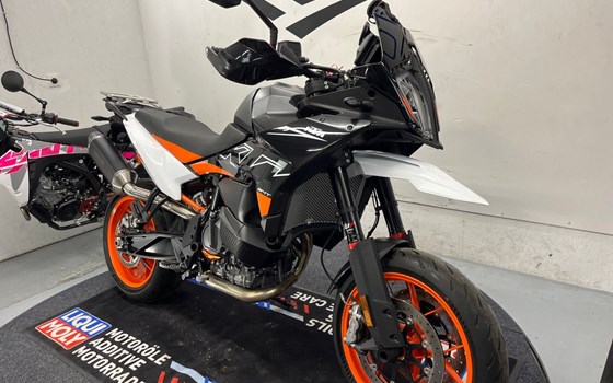 Gebrauchtmotorrad KTM 890 SMT - Bild 11