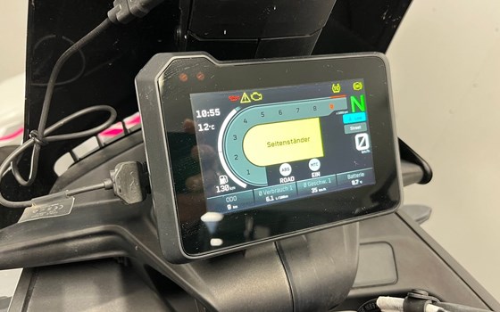 Gebrauchtmotorrad KTM 890 SMT - Bild 8