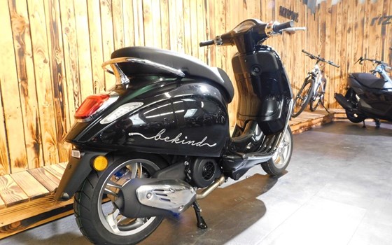 Neufahrzeug Vespa Primavera 125 - Bild 10