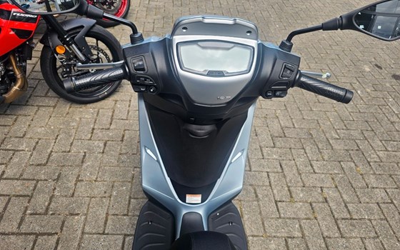 Neufahrzeug Piaggio Medley 125 - Bild 10