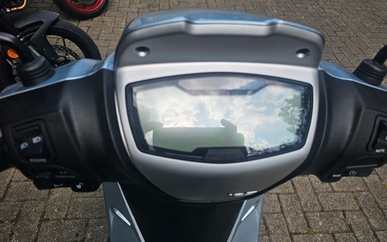 Neufahrzeug Piaggio Medley 125 - Bild 12