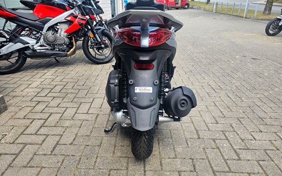 Neufahrzeug Piaggio Medley 125 - Bild 8
