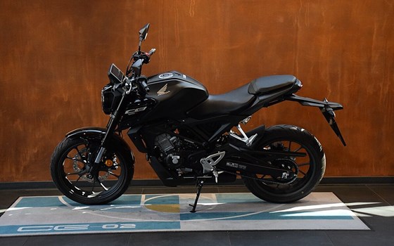 Neufahrzeug Honda CB125R - Bild 4