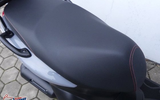 Gebrauchtmotorrad Yamaha NEOs 50 - Bild 3