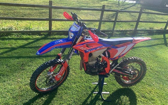 Gebrauchtmotorrad Beta RR 390 4T Racing - Bild 6