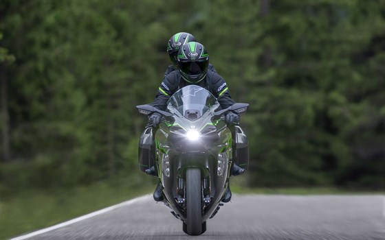 Neufahrzeug Kawasaki Ninja H2 SX SE - Bild 7