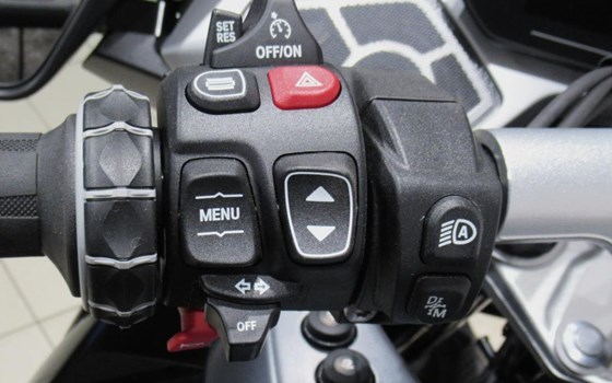 Gebrauchtmotorrad BMW R 1300 RT - Bild 8