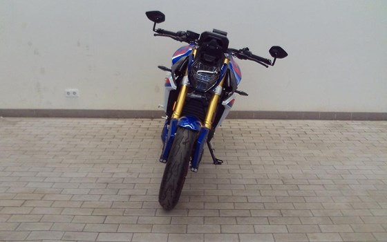 Gebrauchtmotorrad BMW F 900 R - Bild 4