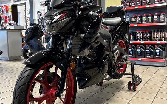 Gebrauchtmotorrad Suzuki GSX-S125 - Bild 4