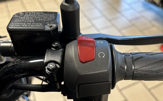 Gebrauchtmotorrad Suzuki GSX-S125 - Bild 11